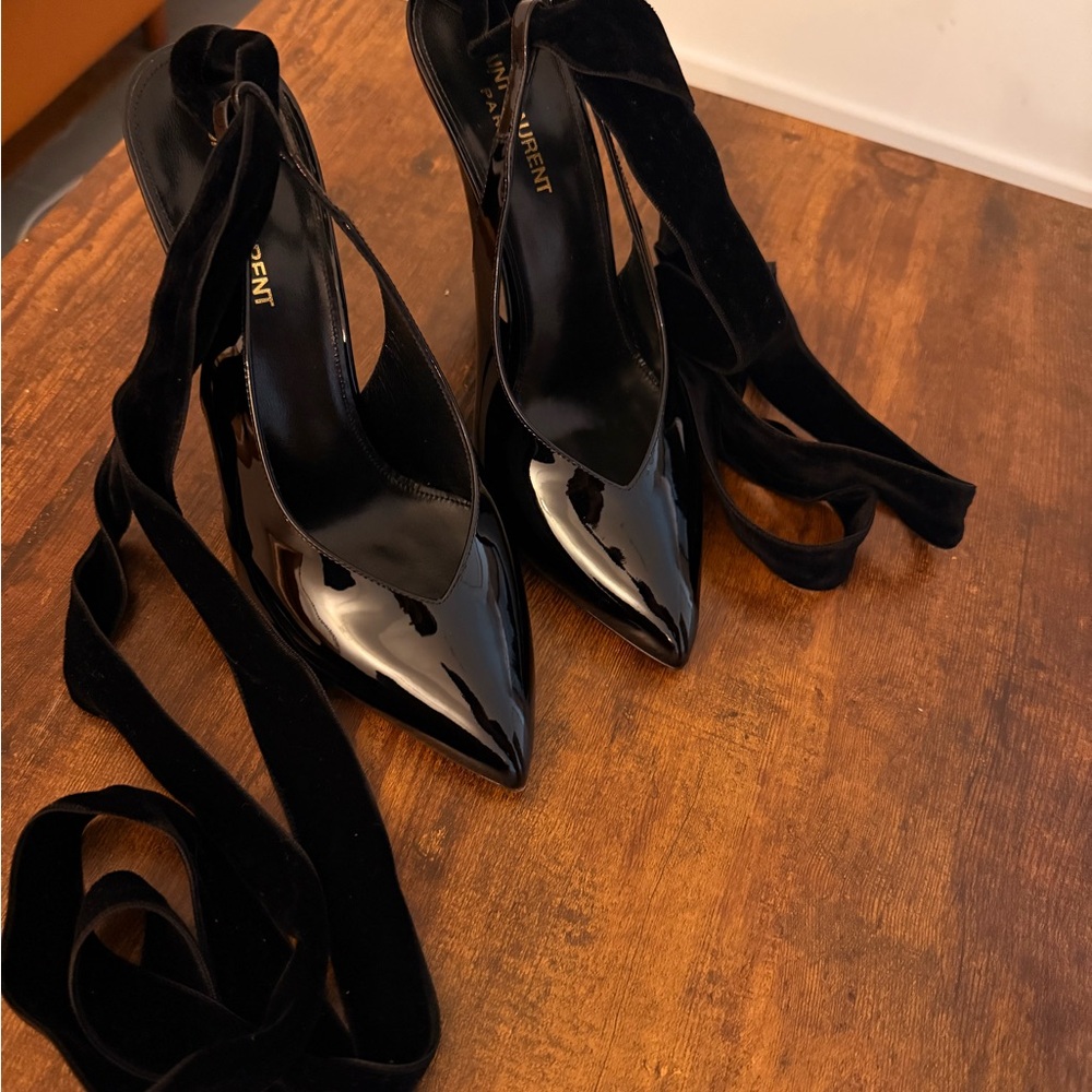 Saint Laurent Glossy Black Heels with Velvet Straps